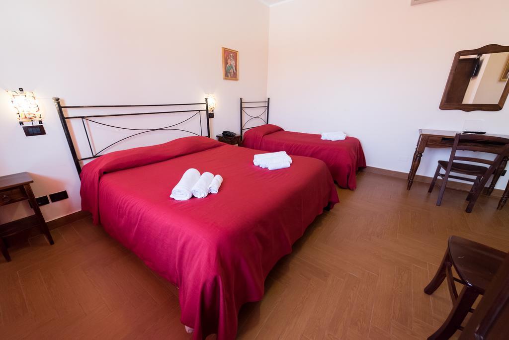 Valle Himara Guest House Piana Degli Albanesi Exterior foto