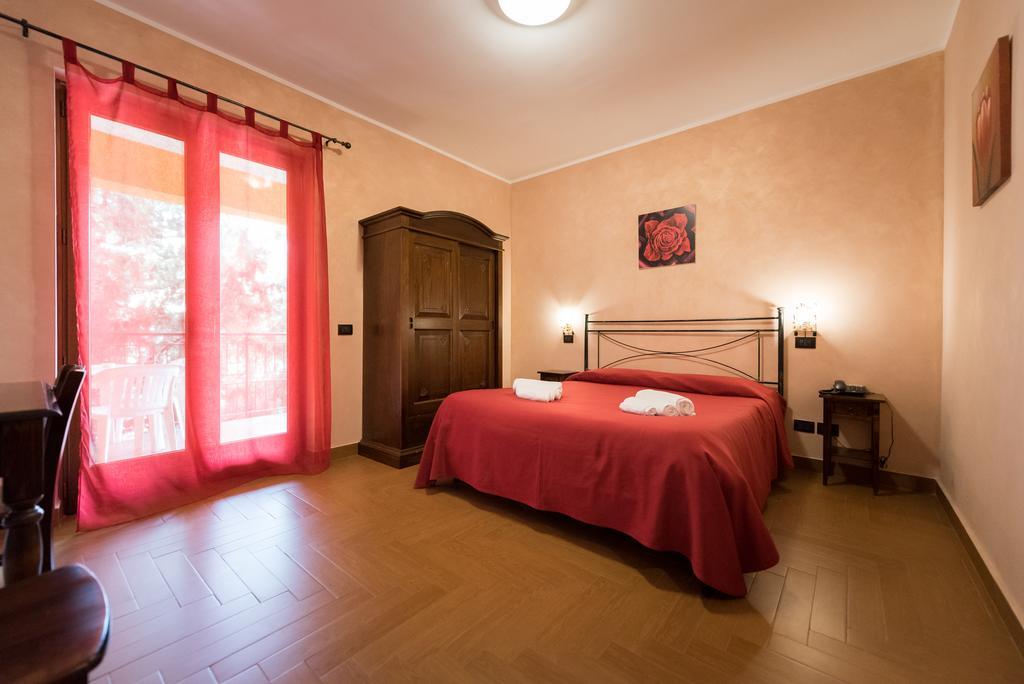 Valle Himara Guest House Piana Degli Albanesi Exterior foto